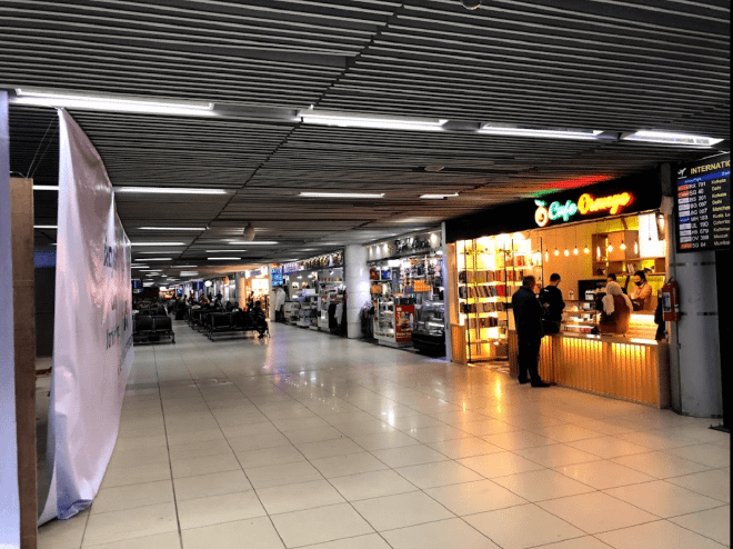 Food at Shah Amanat International Airport